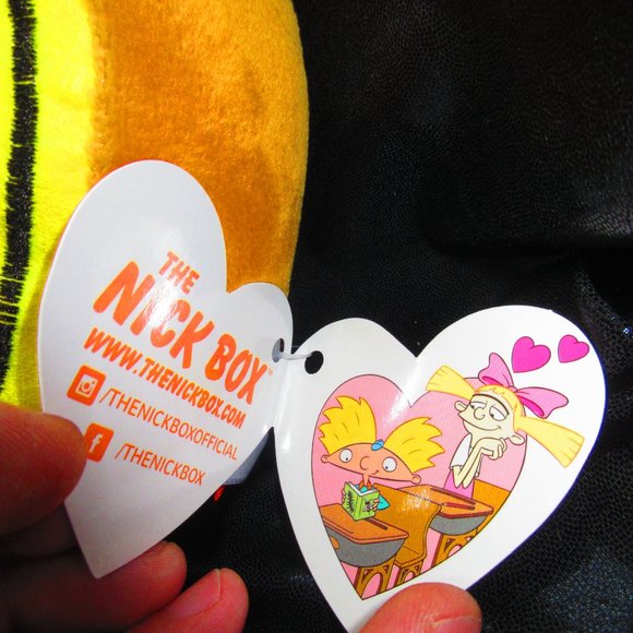Hey Arnold Helga's Locket Heart Plush Nick Box EXCLUSIVE Spring 2017 - Picture 3 of 8